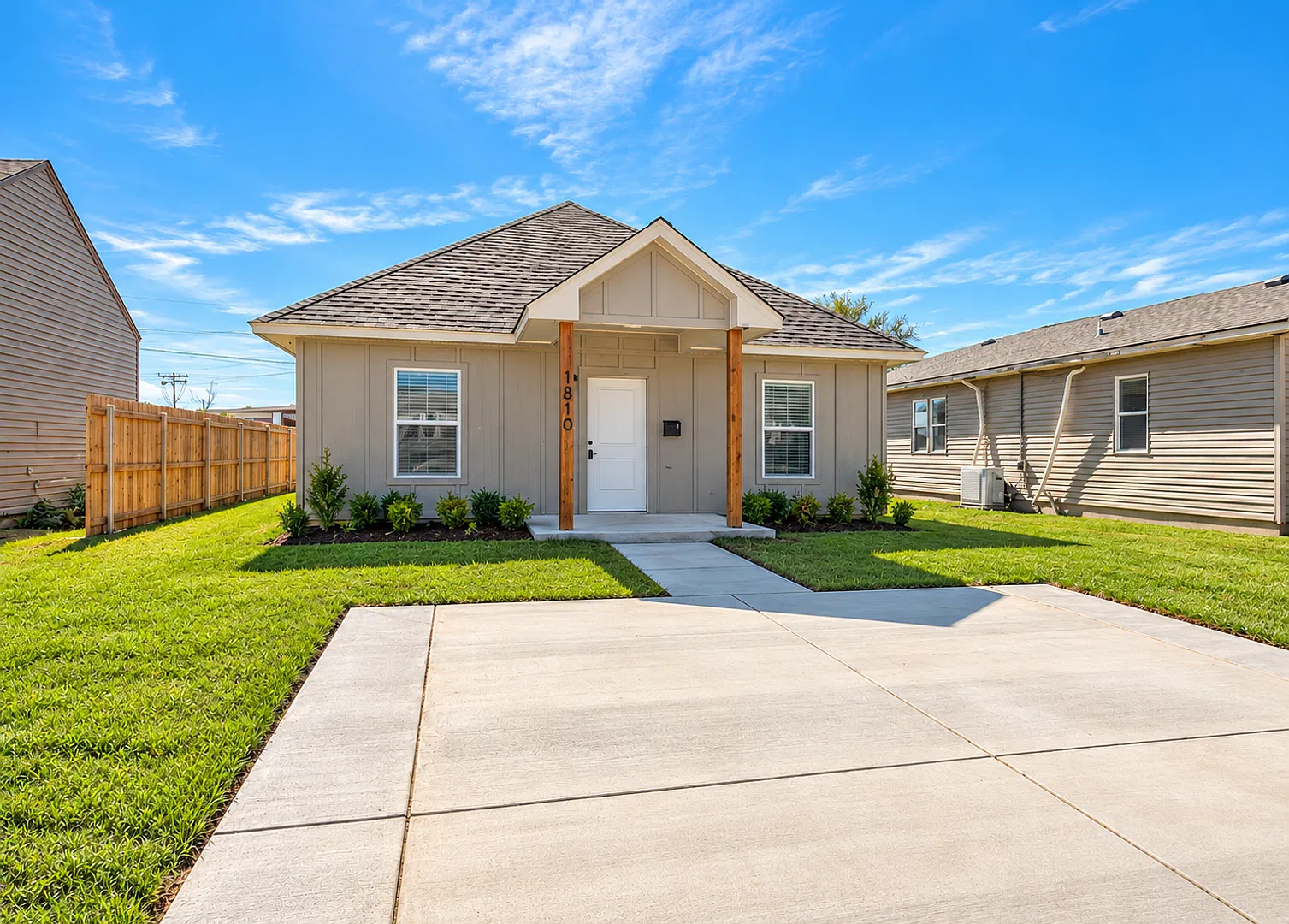 Beautiful 3-Bedroom, 2-Bathroom Single-Family Home for Rent in Lawton, OK! — Photo 1