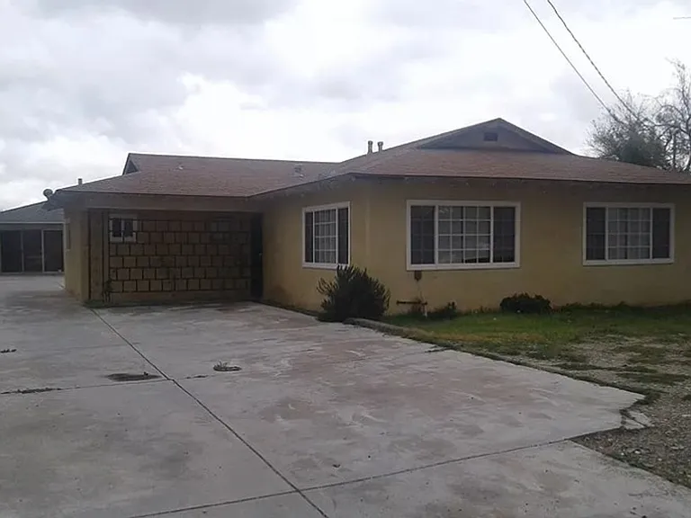 9217 Beech Ave #C — Photo 2