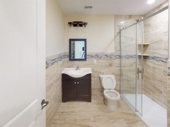 25 Jewett Ave, Jersey City, NJ 07304