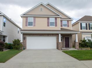 125 Glory Rd, Beaufort, SC 29906