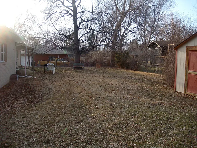 2100 W 9th Ave — Photo 18