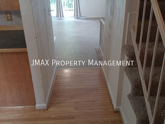 5th image of 1742 Elbert Dr #1742