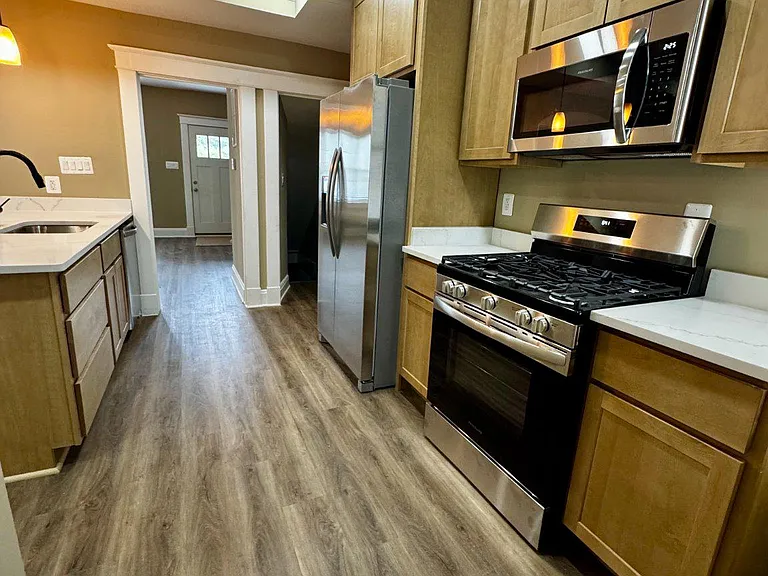 2613 Chesterfield Ave — Photo 11