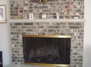 1912 Concordia Ln, Schaumburg, IL 60193