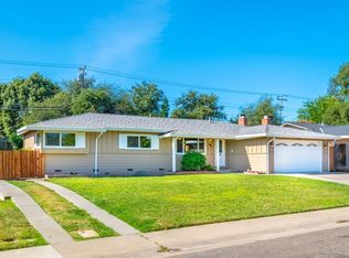 6330 Hilltop Dr, Carmichael, CA 95608