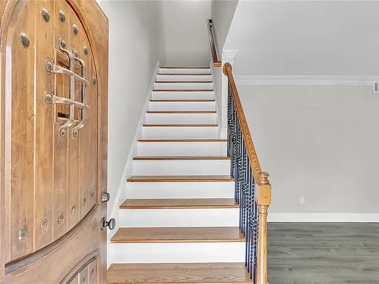 4430 Tilly Mill Rd — Photo 3