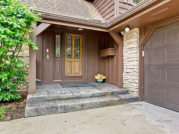 2nd image of 375 Jervey Ln