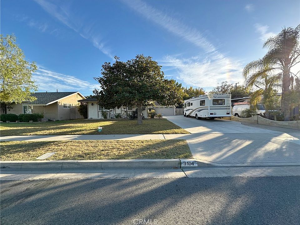1st image of 3104 W Glen Holly Dr