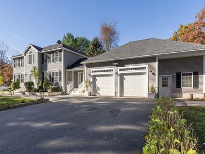 10 Evelyn Road, Salem, NH, 03079