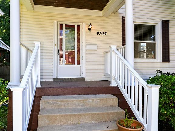 3rd image of 4104 Elsmere Ave