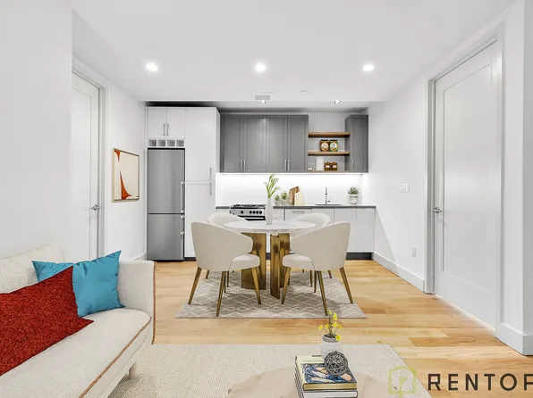 310 Graham Avenue image 1 of 13