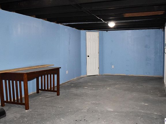 5th image of 3586 Yeaman Rd