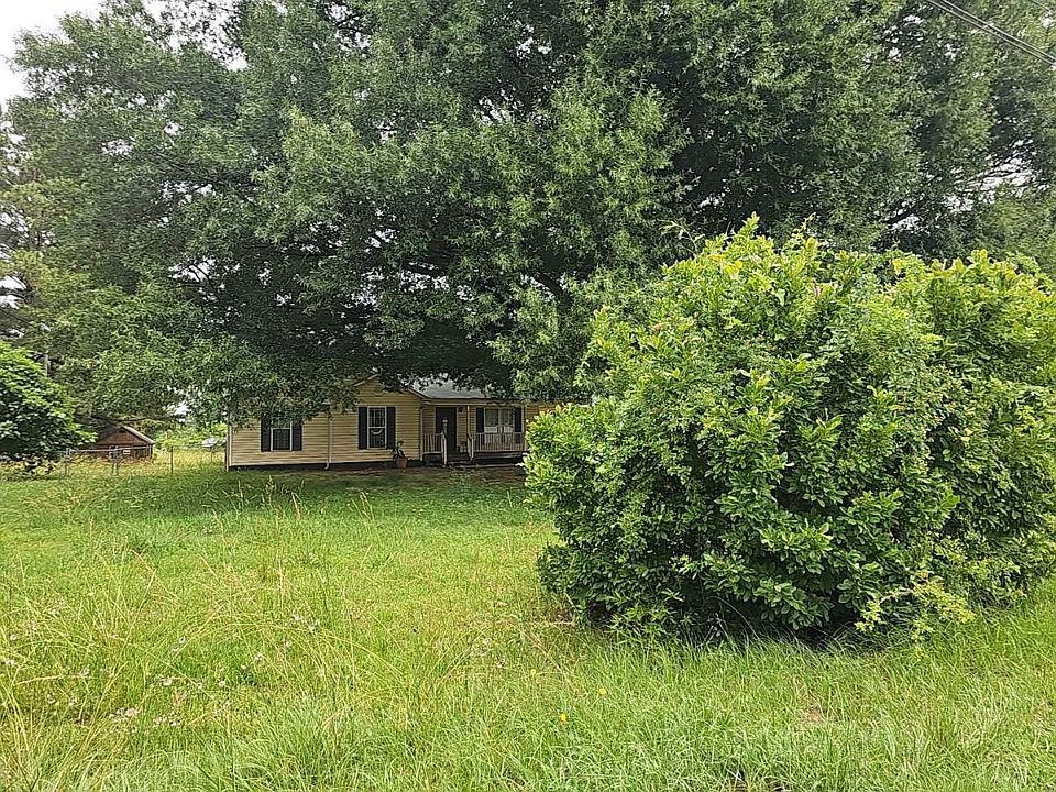 1st image of 202 Wells Rd