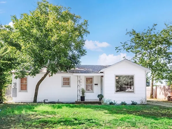 905 Jordan St, Brady, TX 76825