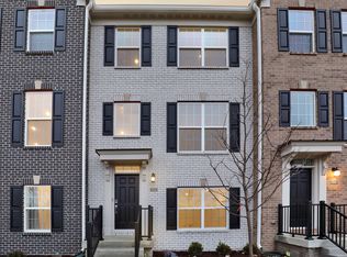 6656 Halsey St, Zionsville, IN 46077