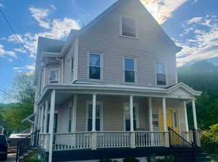 63 Lindsley Ave APT 1, Kingston, NY 12401