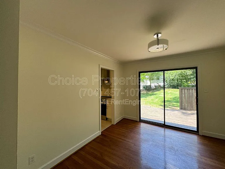 253 Scofield Rd — Photo 5