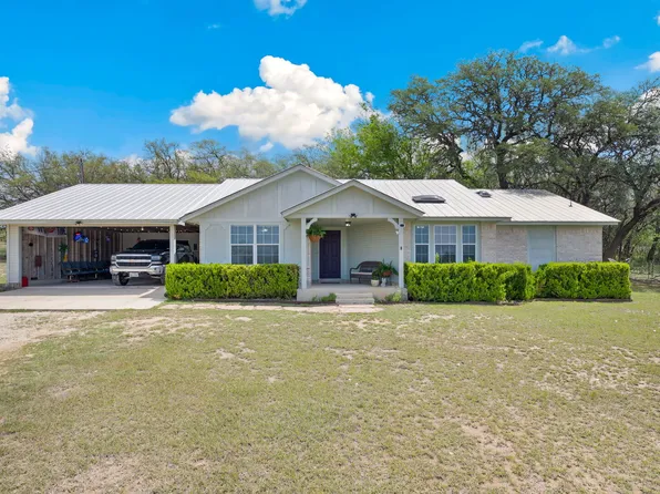 133 WAGON CIR, Bandera, TX 78003