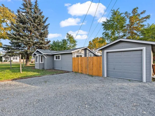 602 S 14th Ave, Yakima, WA 98902