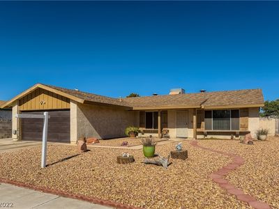 4824 Lakestream Ave, Las Vegas, NV, 89110