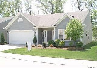 2nd image of 36135 Acorn Ct