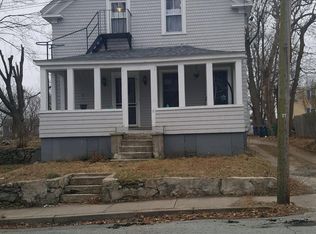 8 King St FLOOR 2, Warwick, RI 02886