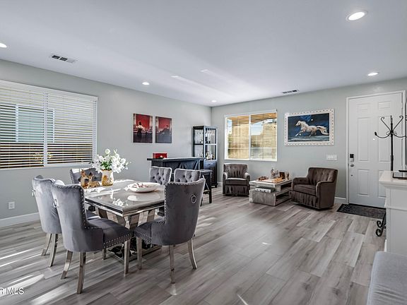 5th image of 43766 Sondi Dr