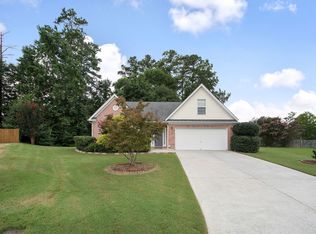 2411 Meadow Pond Trl, Grayson, GA 30017
