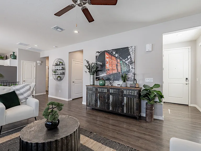 2 Bedroom