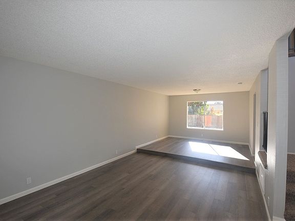 2nd image of 1445 Corcoran Ave