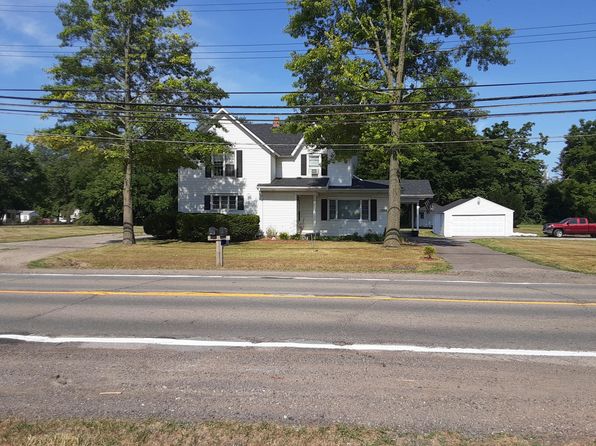 3329 Sashabaw Rd FLOOR 1