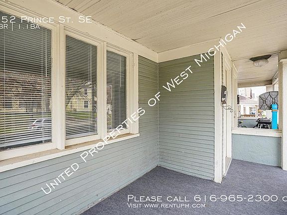 5th image of 952 Prince St SE