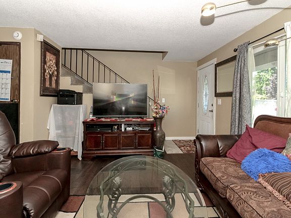 5th image of 19618 9th Avenue Ct E