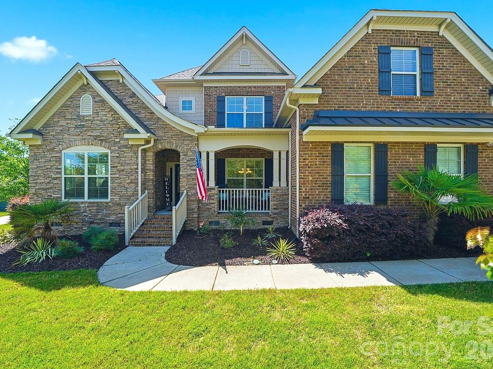 1st image of 3060 Feathers Dr