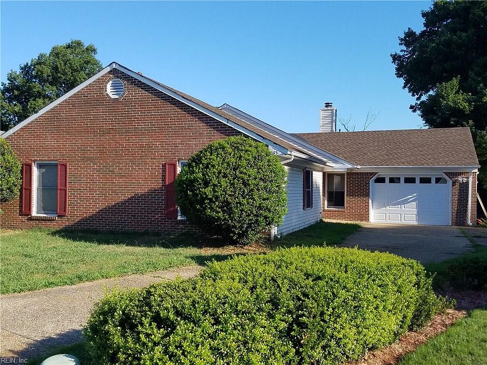 1st image of 455 Mayfield Pl