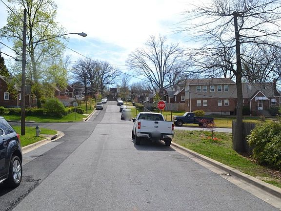 4th image of 6503 Medwick Dr