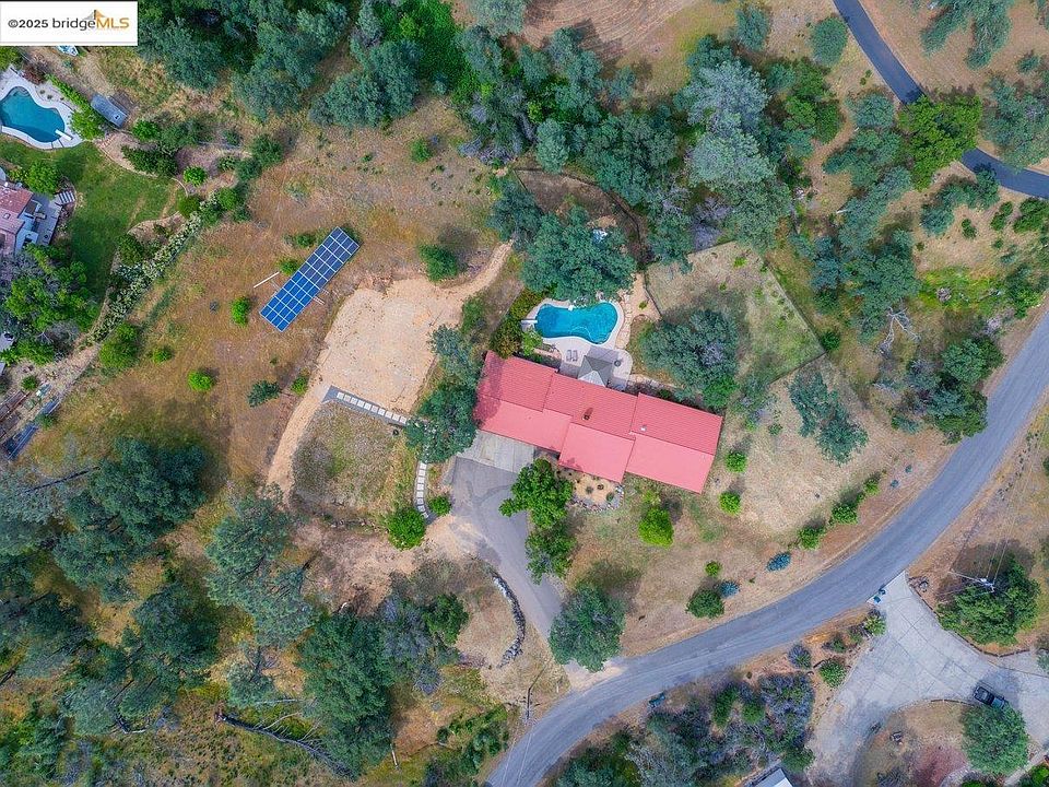 1st image of 15086 Vista Knolls Dr
