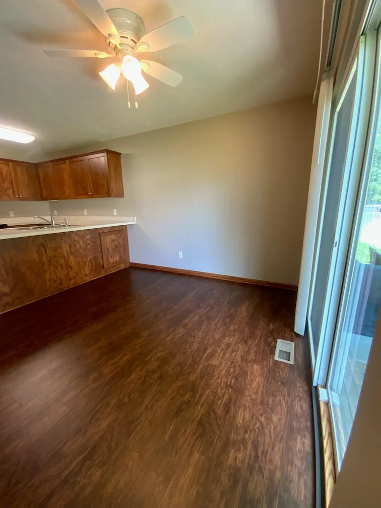 3 bed, $1,750 — Photo 4