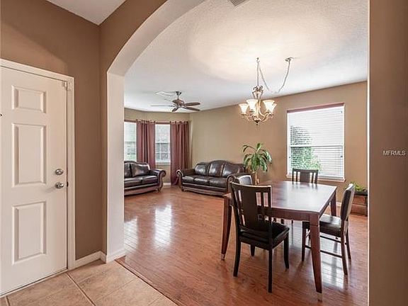 5th image of 546 Jasmine Bloom Dr