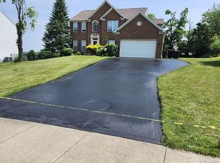 237 Field Club Cir, Mc Kees Rocks, PA 15136