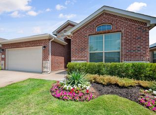 1228 Kerrville Ln, Weatherford, TX 76087