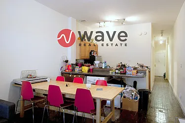 Rented by Wave Real Estate Group