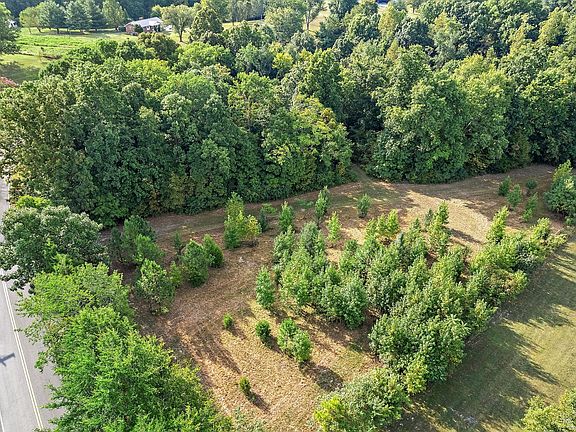 4th image of 2 Old County House Rd Lot 2