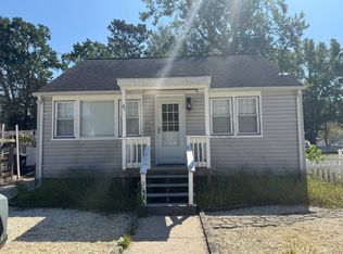 (Undisclosed Address), Manahawkin, NJ 08050