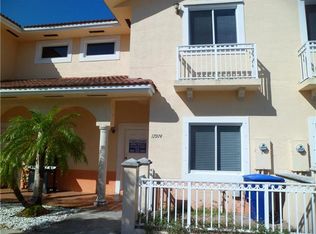 17974 NW 74th Ct, Hialeah, FL 33015