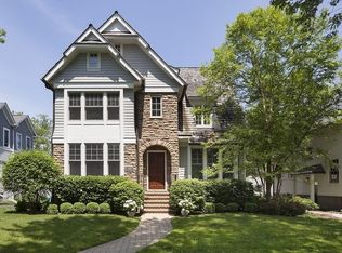 607 Melrose Ave, Kenilworth, IL
