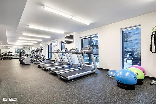 Rented by Citi Habitats | media 22