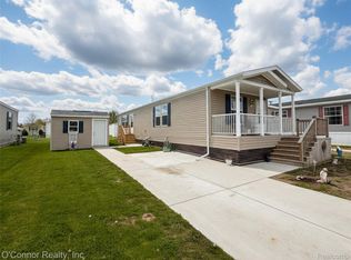 269 Westbrook Ct, Pt Huron, MI 48060