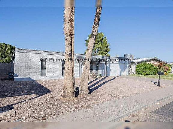 3rd image of 1838 E Enid Ave