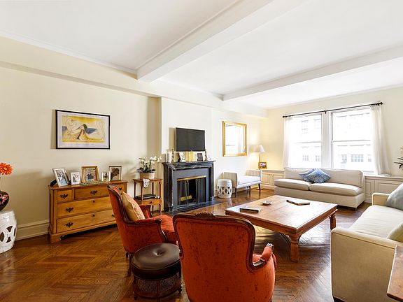 2nd image of 1070 Park Ave #10C